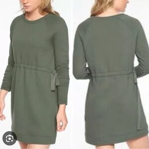 Long sleeve Athleta sweater dress size L with drawstring waistband